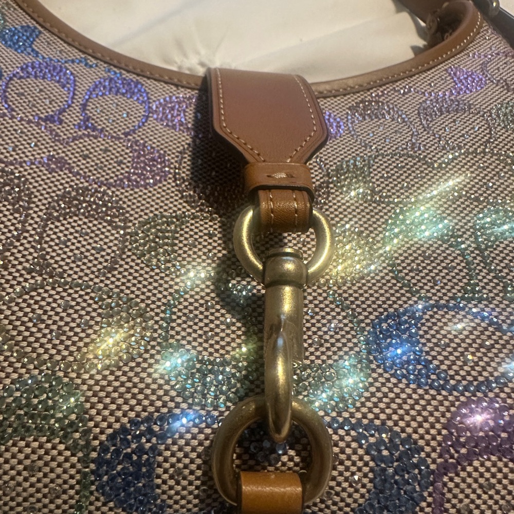Coach original Hamptons hobo in Crystal signature Jacquard - Picture 4 of 7
